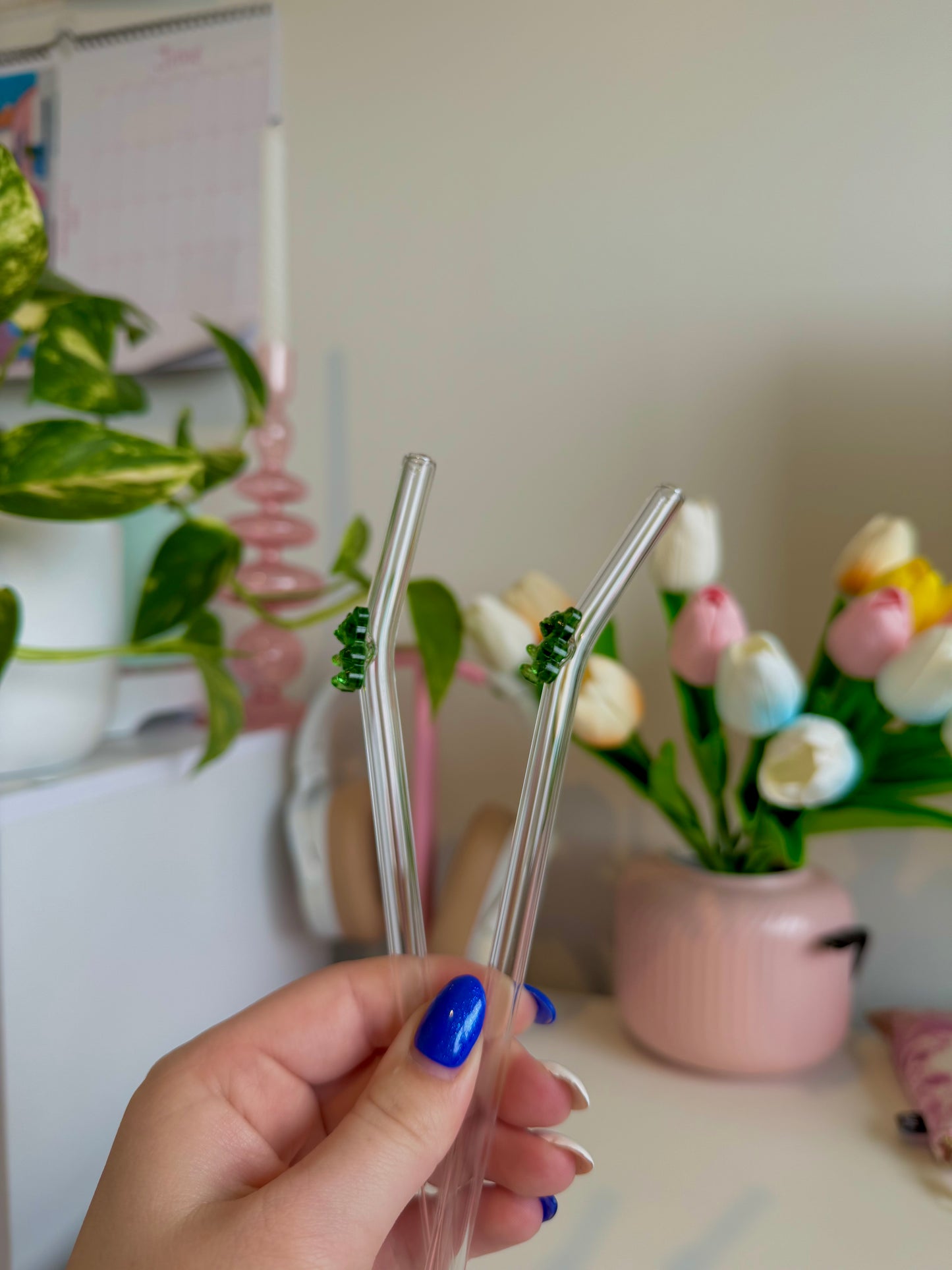 Dark Green Gummy Bear Glass Straw