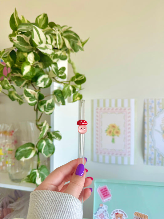 Cutsie Mushroom Glass Straw